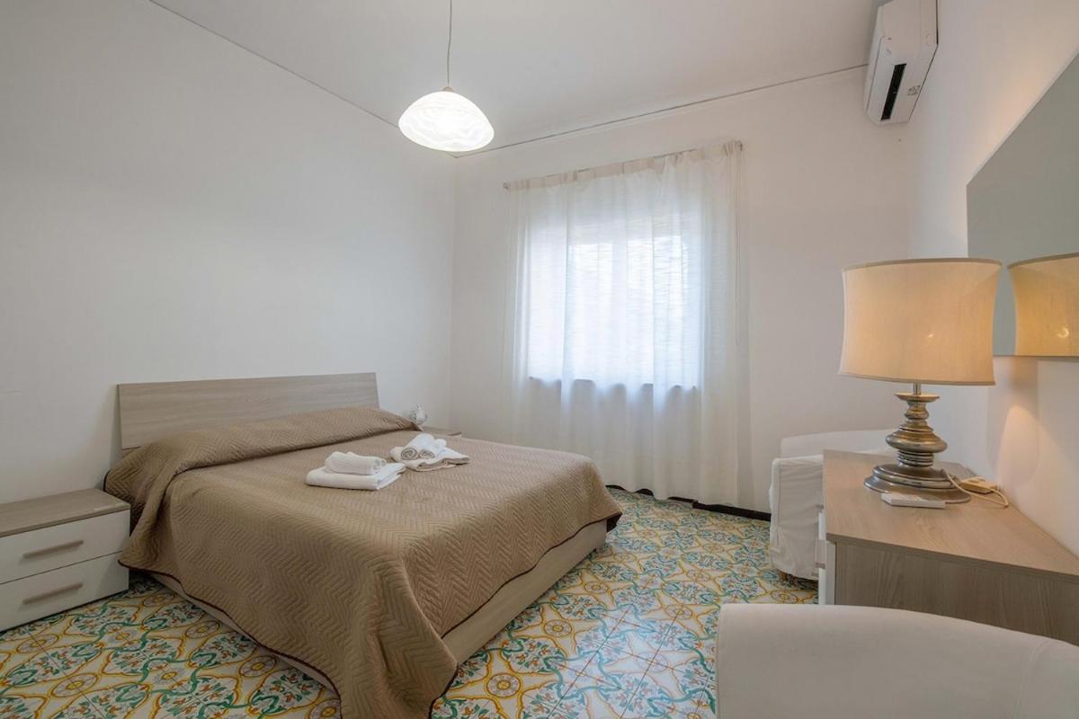 Casa Castagna Apartment Соренто Екстериор снимка