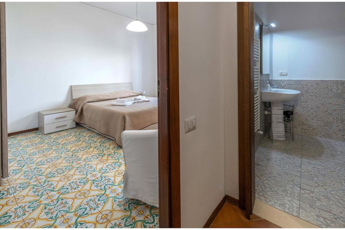 Casa Castagna Apartment Соренто Екстериор снимка